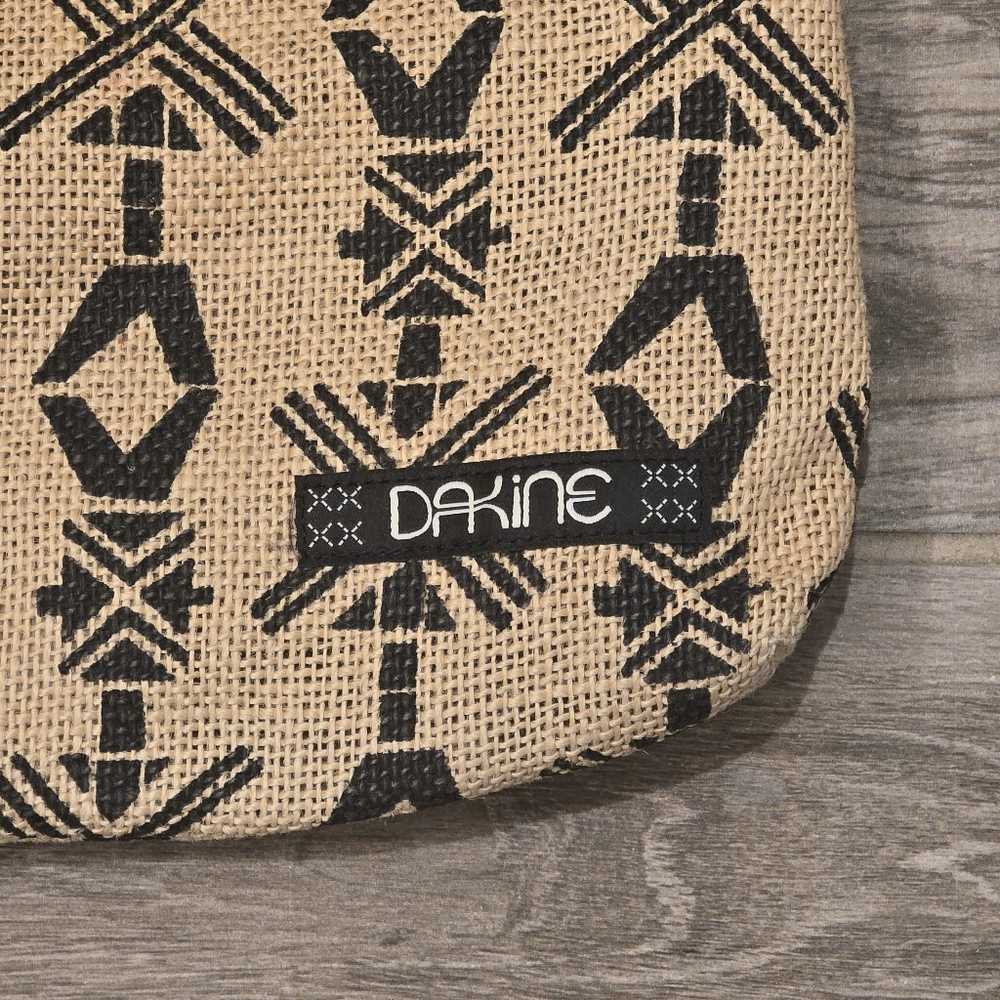Dakine‎ Vintage Tan/Black Aztec Design Burlap Crossbody Bag Tote - Picture 2 of 7